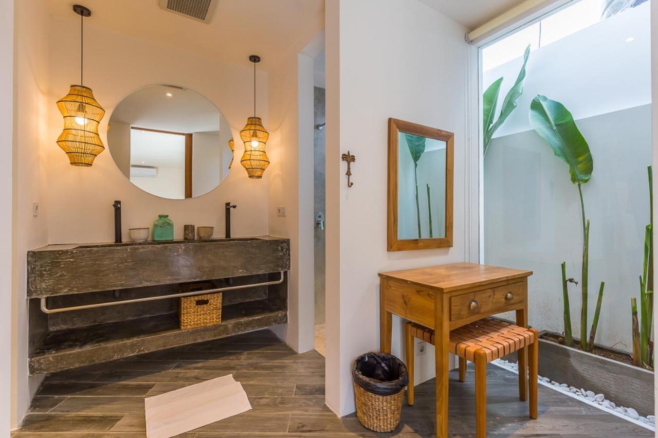 Villa KIU Seminyak Esterno foto