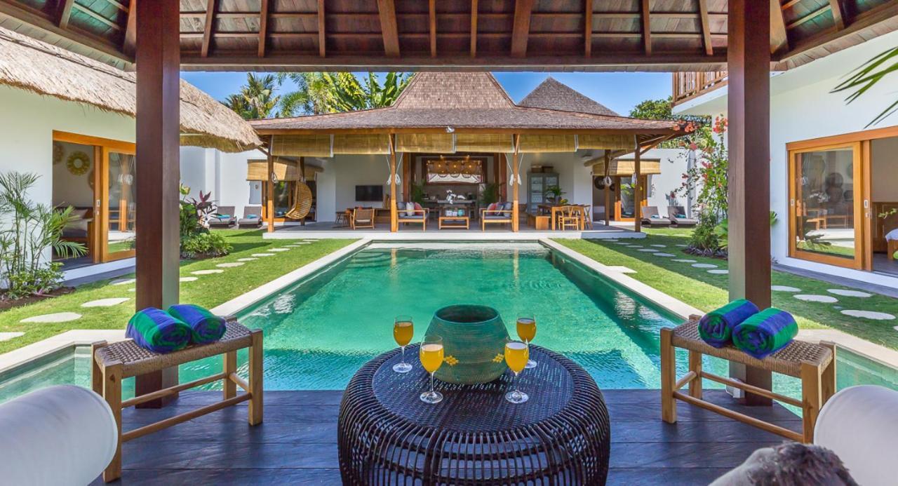 Villa KIU Seminyak Esterno foto