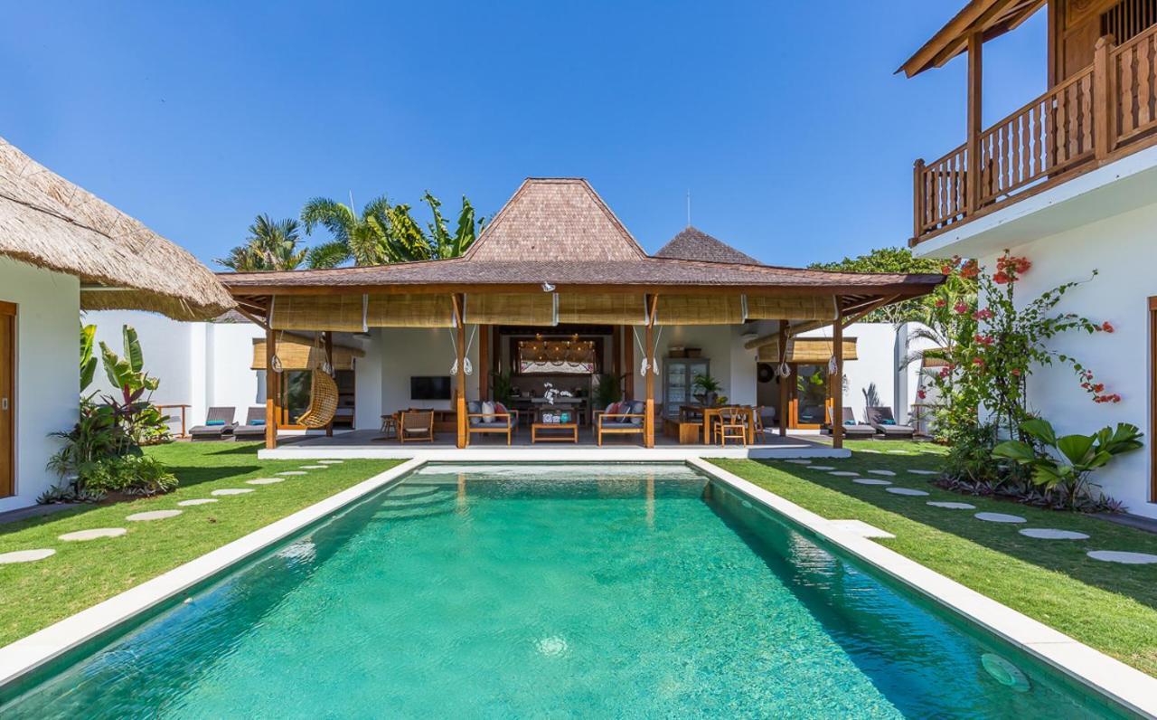 Villa KIU Seminyak Esterno foto