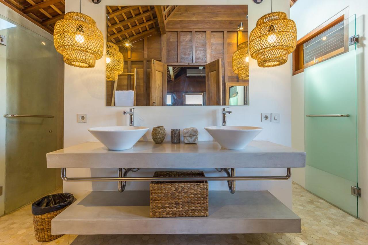 Villa KIU Seminyak Esterno foto