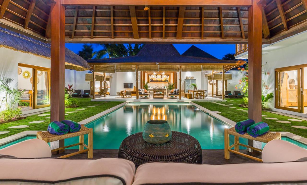 Villa KIU Seminyak Esterno foto