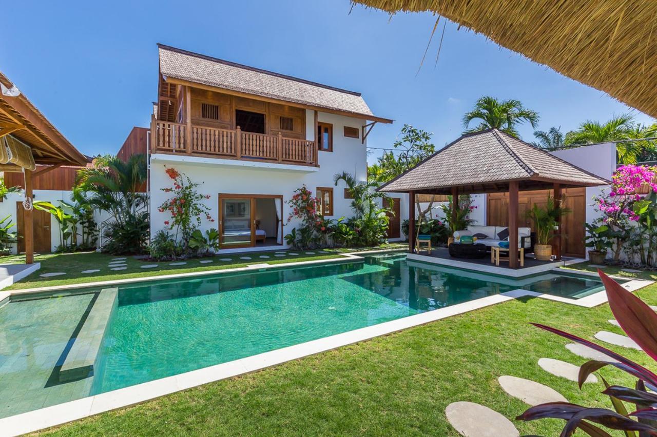 Villa KIU Seminyak Esterno foto